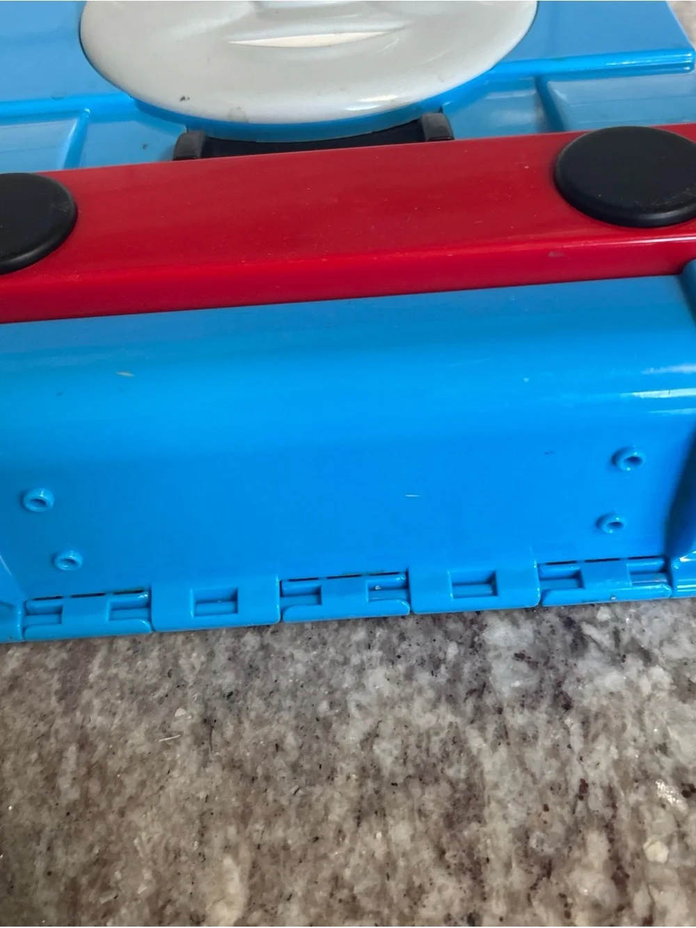 2009 Mattel Thomas The Train Engine Take Along Carrying Case With Track R9114
